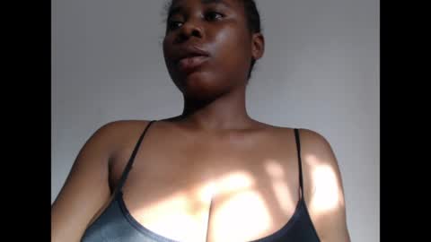 pussyxcockx online show from April 12, 7:13 am