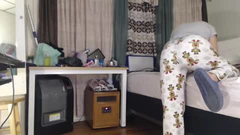 putiputi4u online show from January 3, 10:52 am