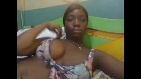 Snapshot of pweedy_ora chatting on October 18, 9:54 am ora online show from October 18, 9:54 am
