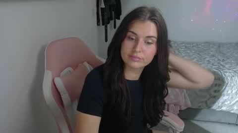 heyyy cutie online show from February 26, 1:11 am