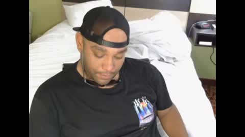 Snapshot of pwnst3rz chatting on December 8, 4:07 pm pwnst3rz online show from December 8, 4:07 pm