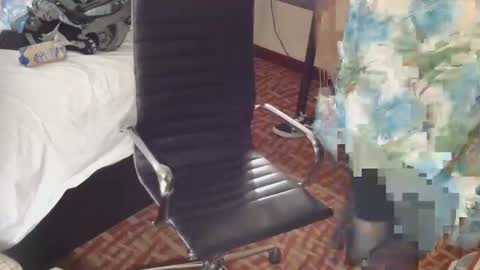 Snapshot of pwnst3rz chatting on December 8, 10:14 pm pwnst3rz online show from December 8, 10:14 pm