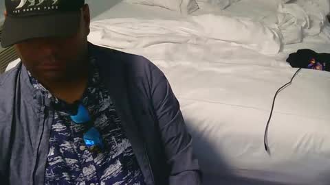 Snapshot of pwnst3rz chatting on December 31, 10:12 pm pwnst3rz online show from December 31, 10:12 pm