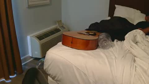 Snapshot of pwnst3rz chatting on January 5, 2:08 pm pwnst3rz online show from January 5, 2:08 pm