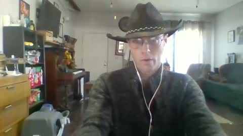 q2phq2ph online show from October 21, 7:25 pm