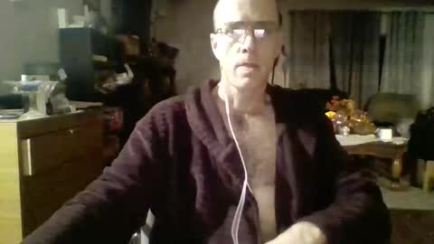 q2phq2ph online show from October 28, 11:14 am