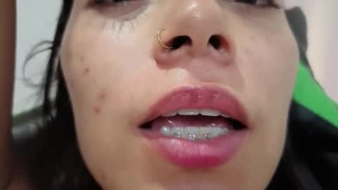 Snapshot of qadeshoficial chatting on February 25, 8:29 pm Qadesh online show from February 25, 8:29 pm