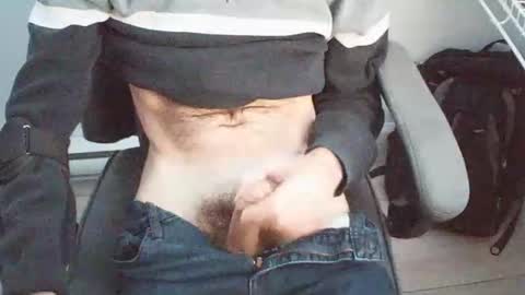 Snapshot of qc1969 chatting on October 9, 11:08 am qc1969 online show from October 9, 11:08 am