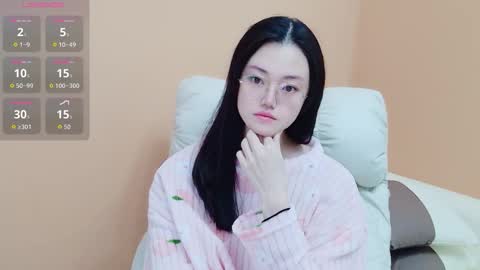 Snapshot of qiqi_1118 chatting on October 26, 6:19 am qiqi_1118 online show from October 26, 6:19 am