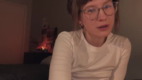 Snapshot of quack__quack chatting on February 27, 6:09 pm online show from February 27, 6:09 pm