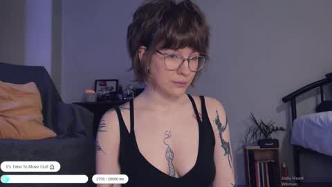 Snapshot of quack__quack chatting on December 1, 2:11 pm online show from December 1, 2:11 pm