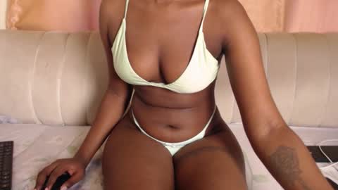 RYLEIGHN online show from March 18, 8:06 am