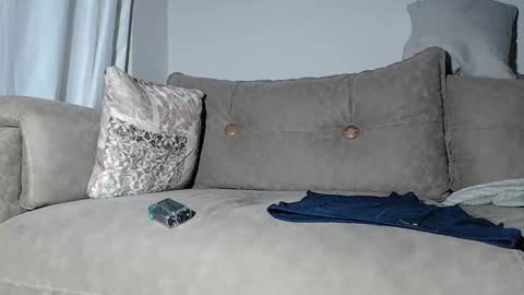 Alvin online show from April 9, 12:10 am