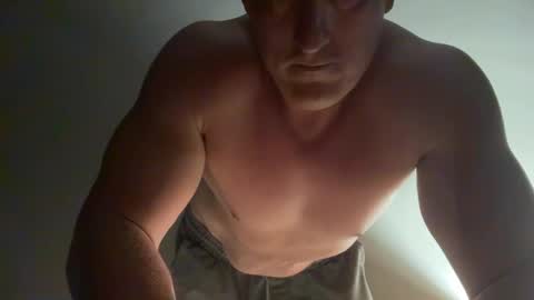 Snapshot of queef404 chatting on January 20, 2:46 pm queef404 online show from January 20, 2:46 pm