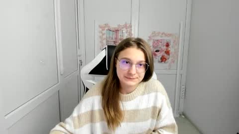 Amelie online show from May 31, 8:43 am
