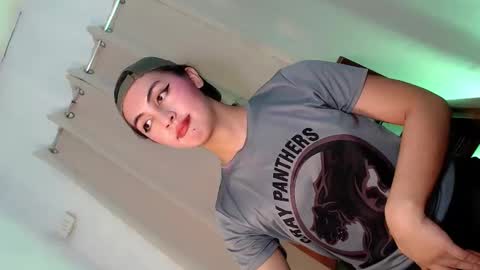 queen_danaya online show from March 2, 7:15 am