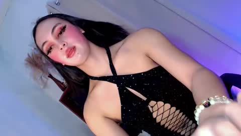 queen_danaya online show from March 9, 12:25 am