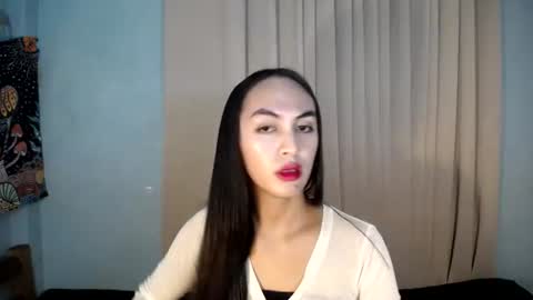 queen_danaya online show from June 26, 2:05 am
