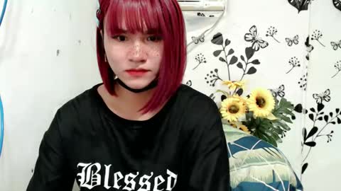 Snapshot of queen_elicktra chatting on January 5, 6:45 pm JOY online show from January 5, 6:45 pm