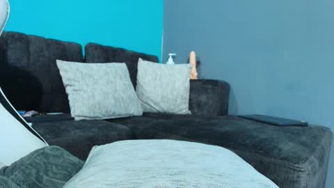 Your Queen Esthefi online show from October 28, 5:26 pm