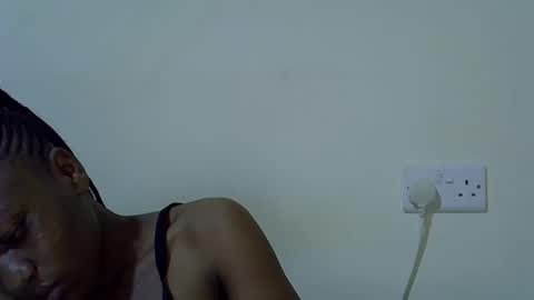 queen_fantacy online show from February 24, 12:58 pm