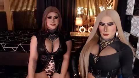 queen_horsecock online show from June 26, 8:52 am