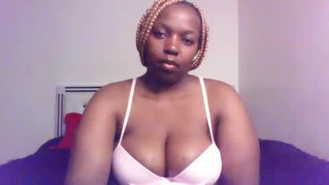 QUEEN online show from April 13, 3:45 am