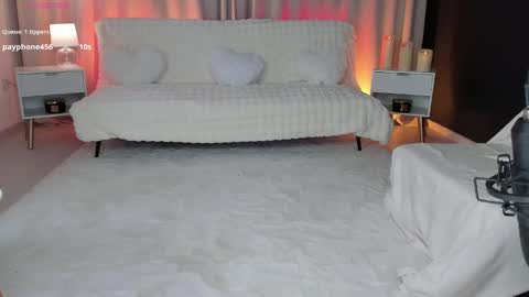 queen_of_deepthroat online show from February 1, 5:28 am