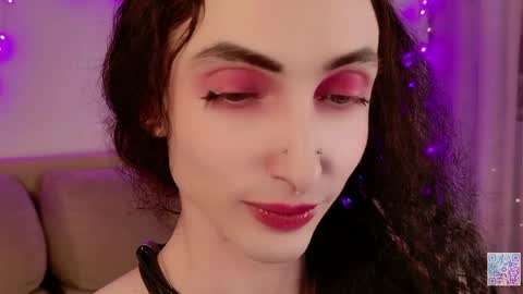 queen_of_tease online show from April 23, 4:53 pm