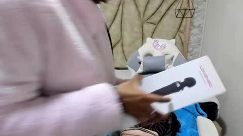   online show from March 9, 1:48 pm