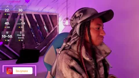   online show from September 22, 11:23 am