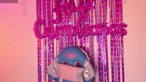   online show from October 18, 12:17 pm