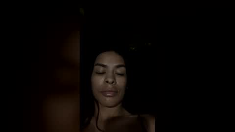 queen_reyna68 online show from July 13, 7:44 am