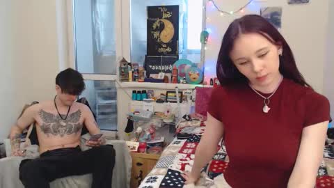 Snapshot of queen_x_joker chatting on January 10, 11:45 am queen_x_joker online show from January 10, 11:45 am