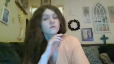 queencrimsonlvx online show from April 23, 12:51 pm