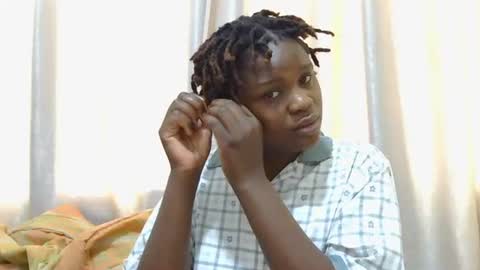 queenkesha online show from December 16, 8:41 am