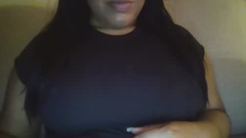 Snapshot of queenloree chatting on July 4, 1:12 am QueenLoree online show from July 4, 1:12 am
