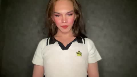 QUEEN online show from October 9, 1:09 pm