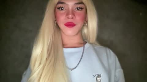 QUEEN online show from February 12, 11:22 pm