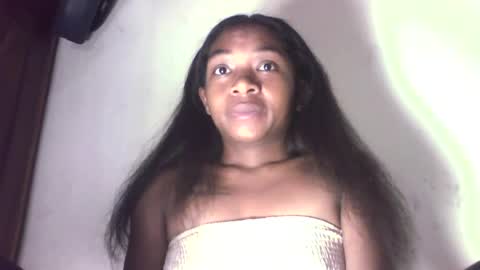 queennaya online show from June 24, 3:11 pm