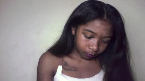 queennaya online show from July 24, 5:44 pm