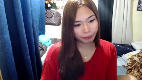 Snapshot of queenofcum169xx chatting on January 12, 5:01 pm Mikka online show from January 12, 5:01 pm