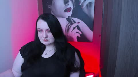 Snapshot of queenofhaze chatting on October 15, 7:03 pm you may simply address Me with Your Grace online show from October 15, 7:03 pm