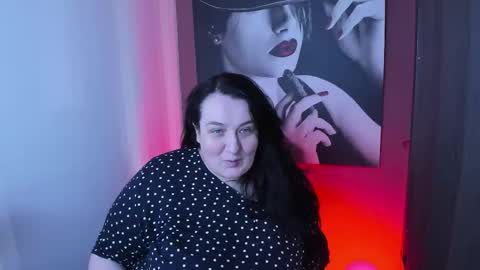 Snapshot of queenofhaze chatting on November 26, 10:27 am you may simply address Me with Your Grace online show from November 26, 10:27 am