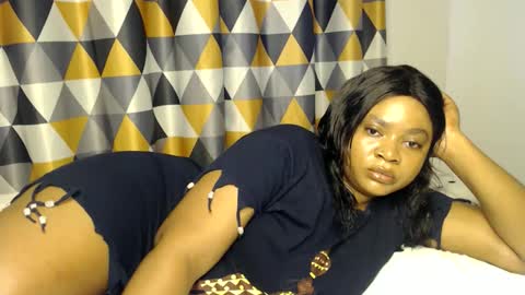 Snapshot of queenofsouls chatting on November 26, 2:56 am . online show from November 26, 2:56 am