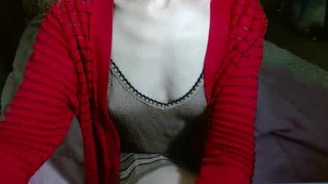 queenoftenderness online show from January 12, 7:31 pm