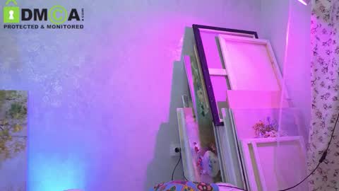 Snapshot of queenofwandss chatting on November 8, 8:18 pm follow my new insta online show from November 8, 8:18 pm