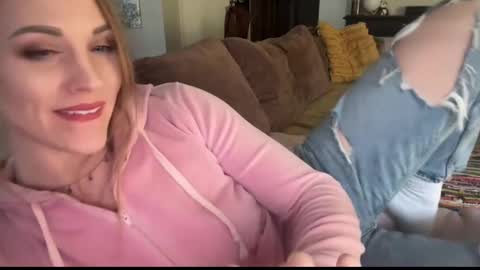 Bree online show from February 13, 9:44 pm