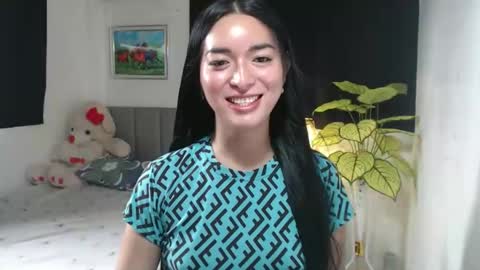 Snapshot of queenpinay69 chatting on October 9, 5:16 am QueenPinay69 online show from October 9, 5:16 am