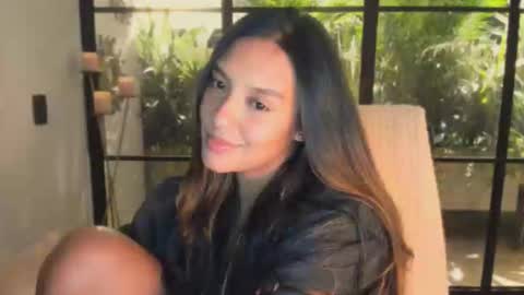 Snapshot of queenv66 chatting on September 25, 2:15 am Val - online show from September 25, 2:15 am